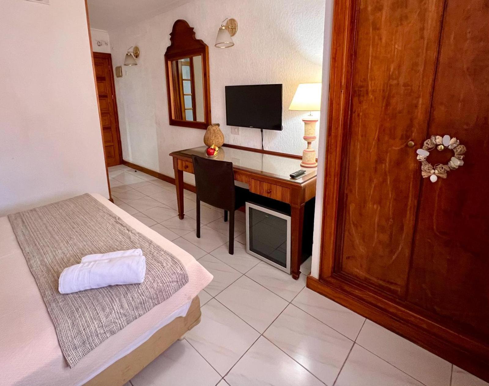 Hotel Atlantico Centro サンタクルスデテネリフェ エクステリア 写真